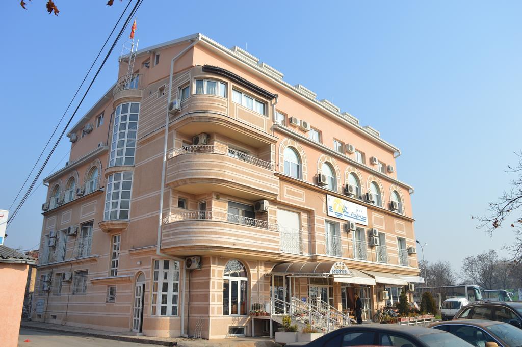 Vip Hotel Skopje - New Management Exterior photo